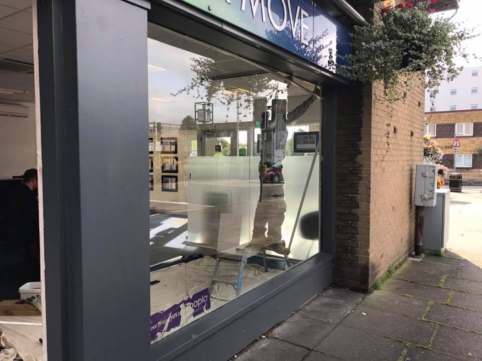 shop fronts repaired in Glenrothes today with 10.8 clear laminated safety glass